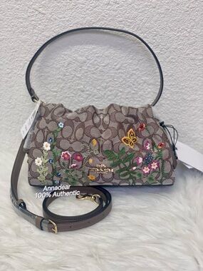 NWT COACH Faye Shoulder Bag Signature Jacquard With Floral Embroidery CDZ02
